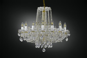 Crystal chandelier with candle light bulbs