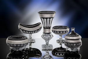 Luxury platinum decorated glass set - bowls and vase